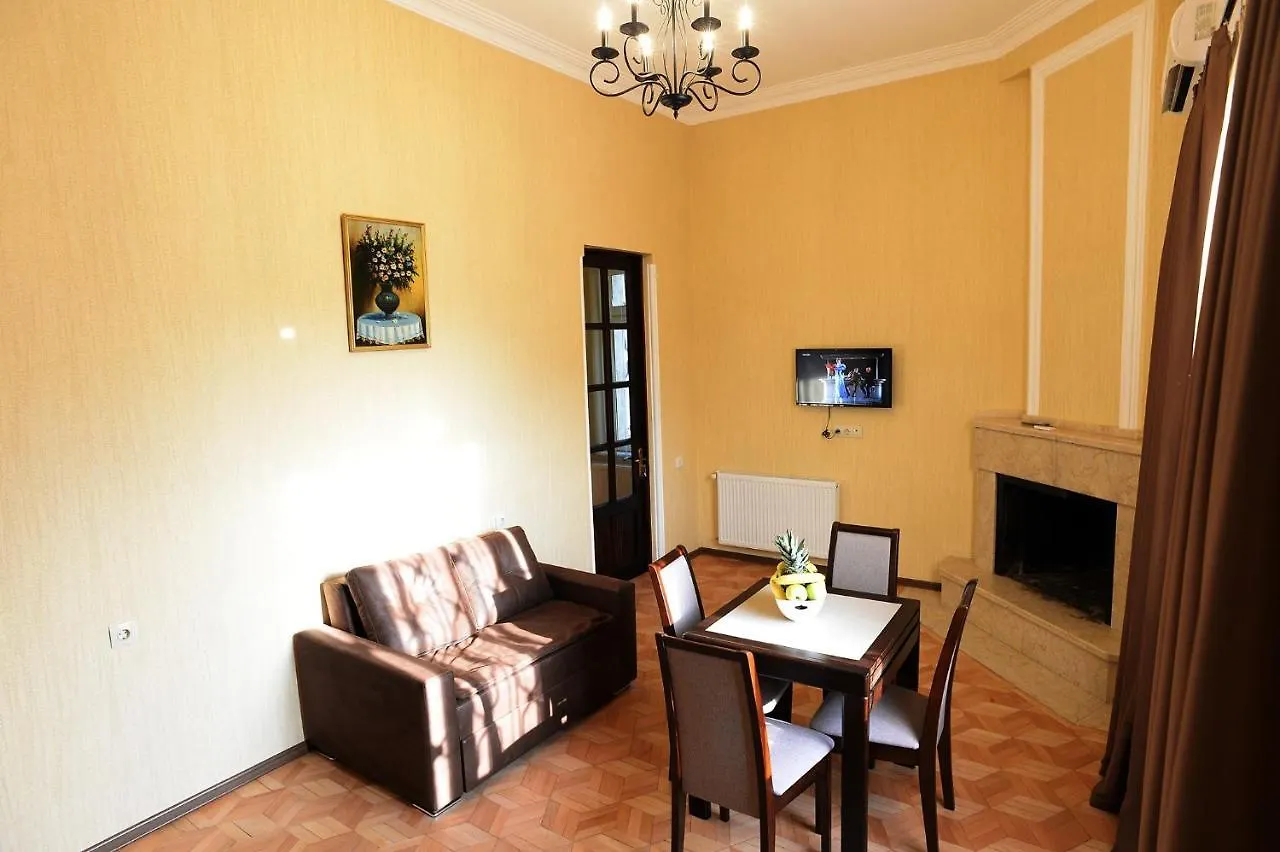 Tunti'S Apartments تبليسي جورجيا