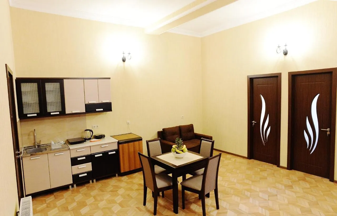 Tunti'S Apartments Tbilisi